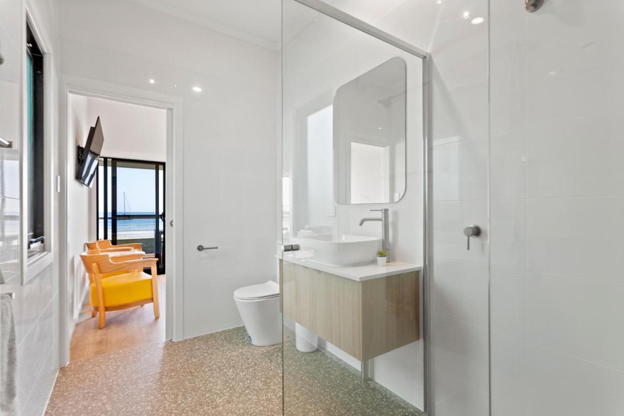 Port Lincoln Beachfront Apartments Buitenkant foto