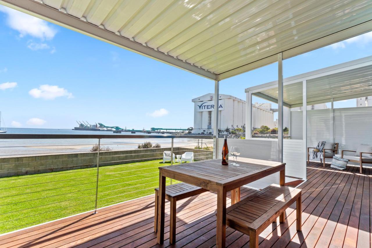 Port Lincoln Beachfront Apartments Buitenkant foto
