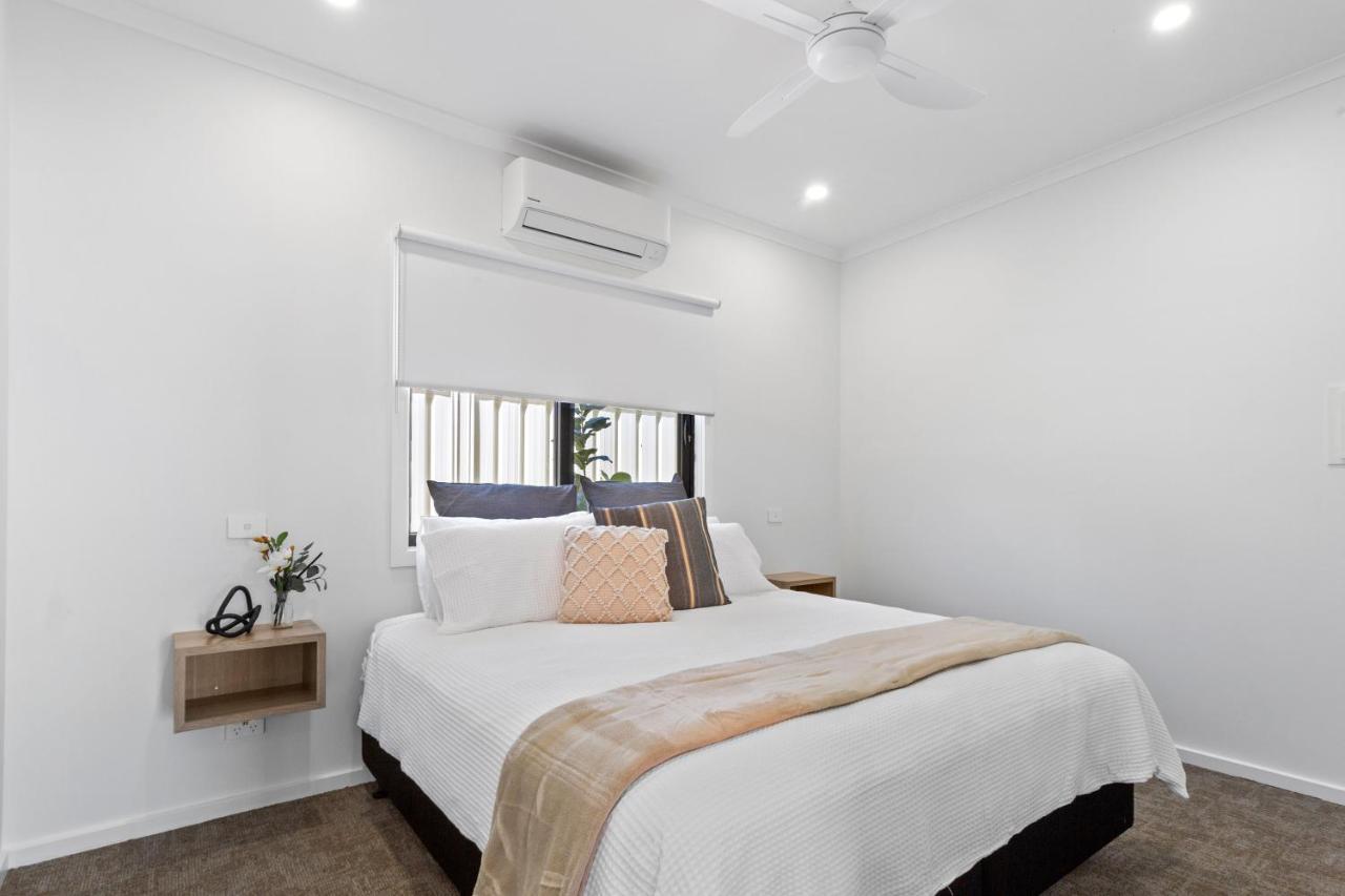 Port Lincoln Beachfront Apartments Buitenkant foto