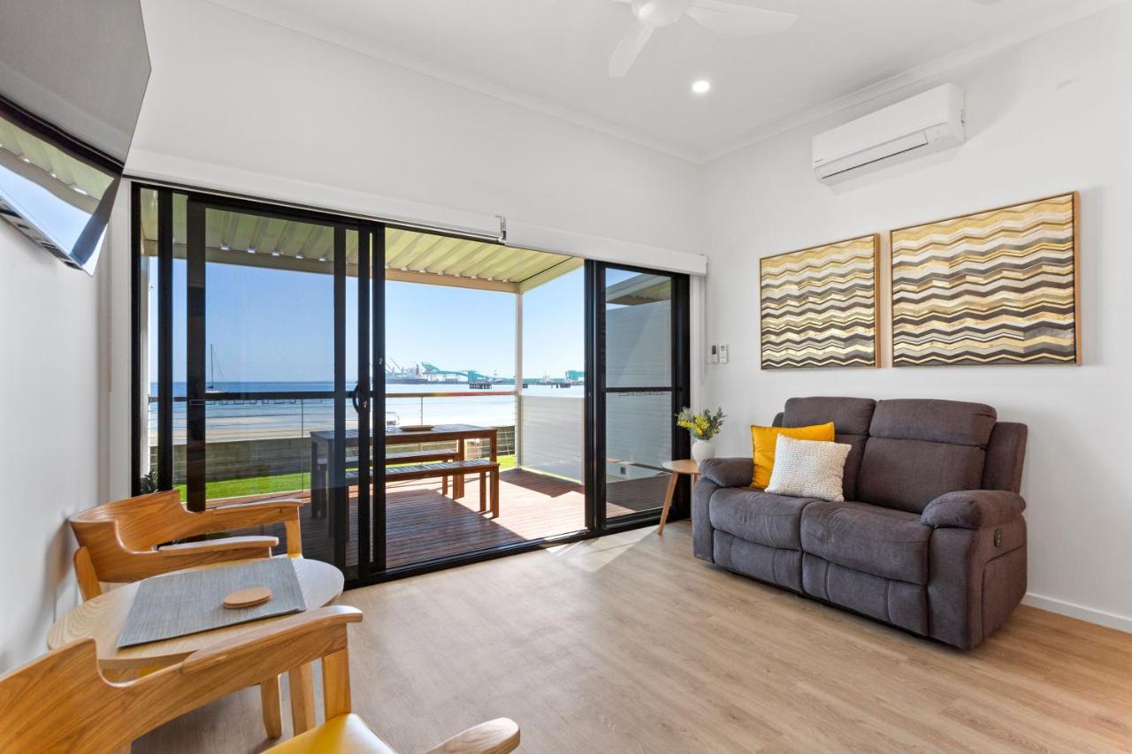 Port Lincoln Beachfront Apartments Buitenkant foto